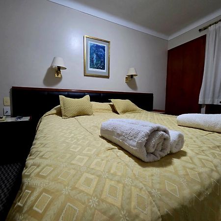 Hotel Presidente San Miguel de Tucumán Exteriör bild